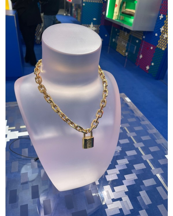 루이비통 LV EDGE CADENAS 목걸이 MP2993