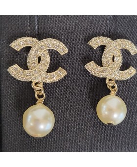 샤넬 클래식 CC로고 귀걸이 진주 펄 드롭 이어링