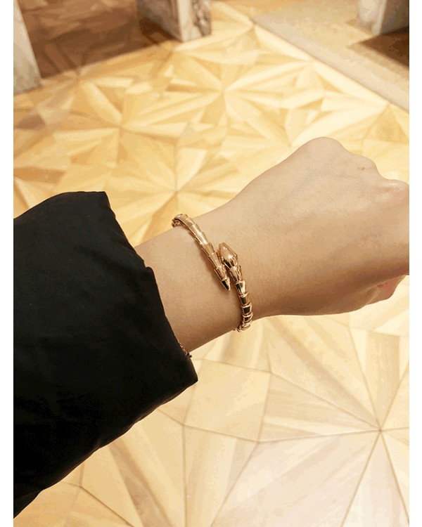 불가리 세르펜티 바이퍼 브레이슬릿 2컬러